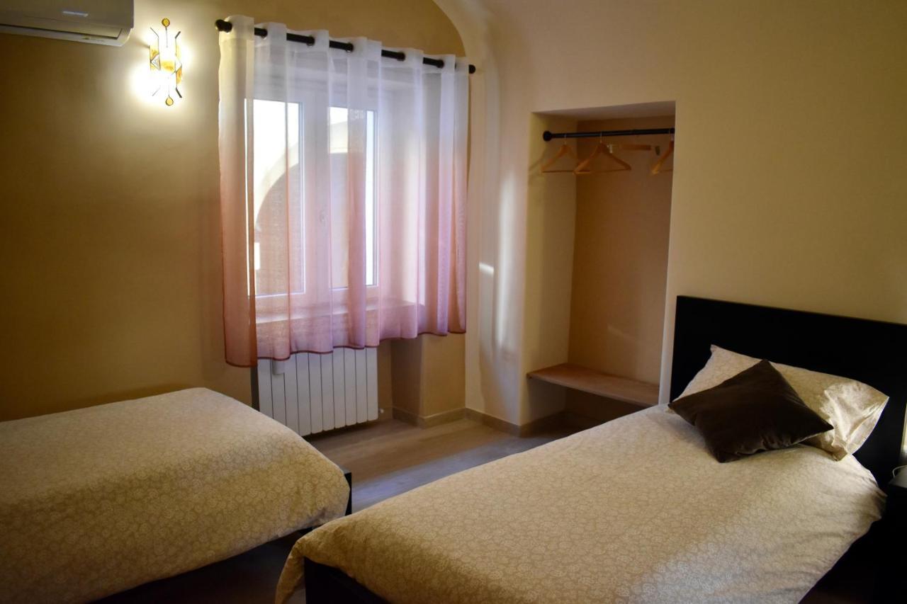 Bed and Breakfast Dimora normanna Aversa Esterno foto